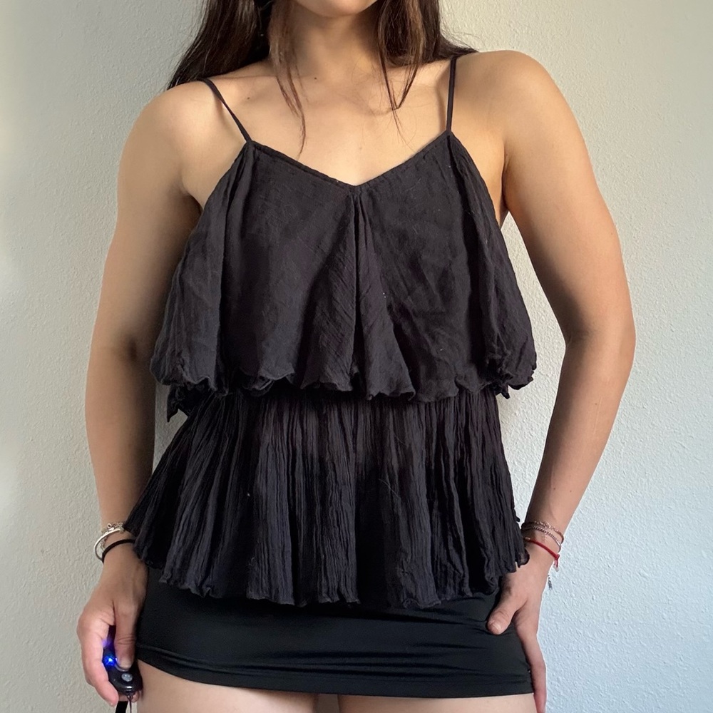Mes Demoiselles Elegant Black Sleeveless Top - Picture 13 of 13
